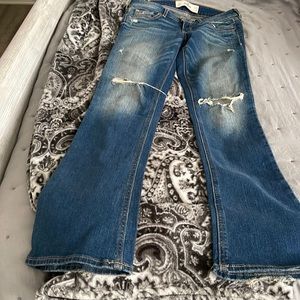 Hollister  1S W25 L31 like new